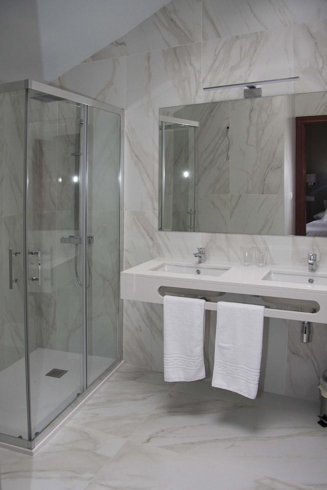 Hotel Areces Grado Buitenkant foto